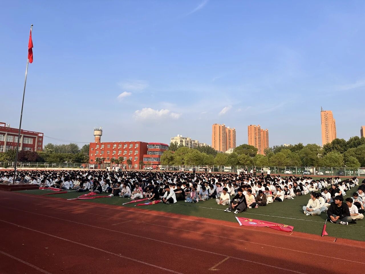 微信图片_2026-10-18_164148_347.jpg
